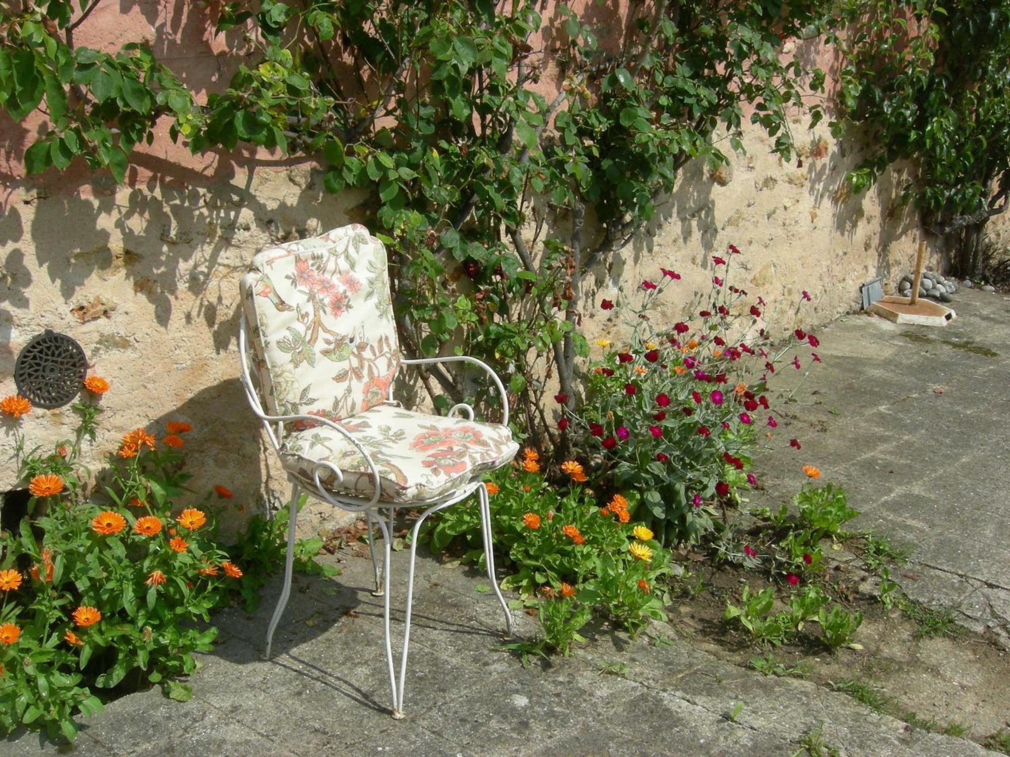 La Ferme Rose Bed & Breakfast Cergy Eksteriør bilde